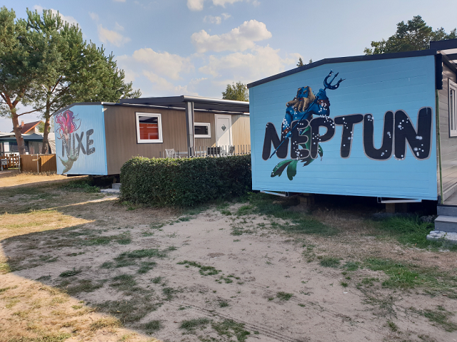 k-1. Neptun und Nixe Aussenansicht.png